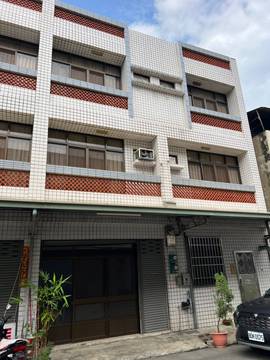 嘉義市內撫順一街、四間店面