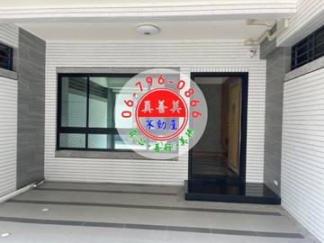 #4641 西港慶安路全新車庫別墅