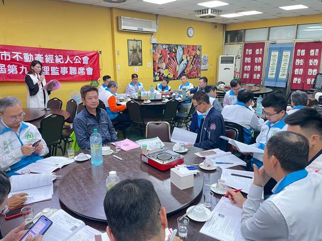 1380001_3068f28ffc3601496eed4fa479ba0672